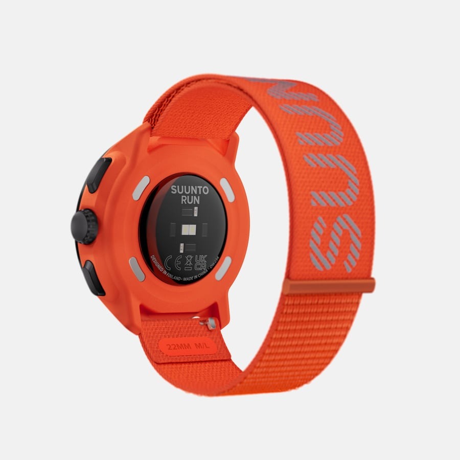 suunto-run-coral-orange-perspect (2)